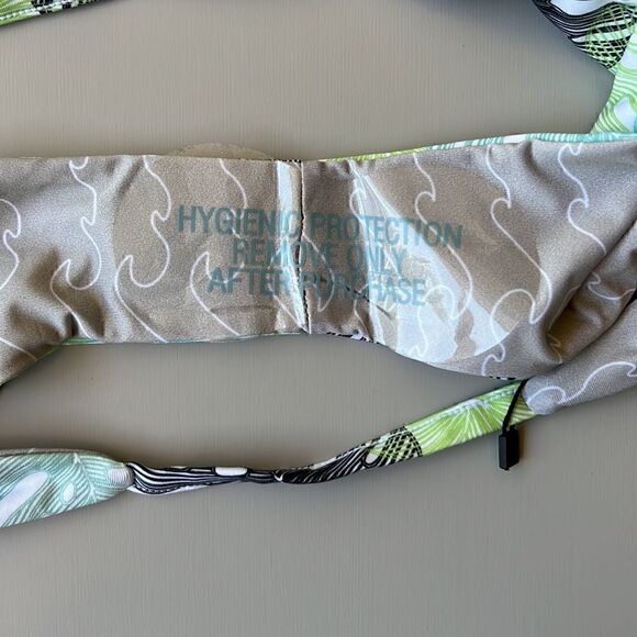 NWT Nirvanic MONSTERA TROPIC ZARA TOP & HALI BOTTOM Swim Set size M - Picture 6 of 10